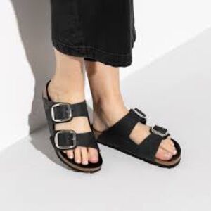 NWT Arizona Big Buckle Sandal in Black Oiled Leather Size 40 (9)